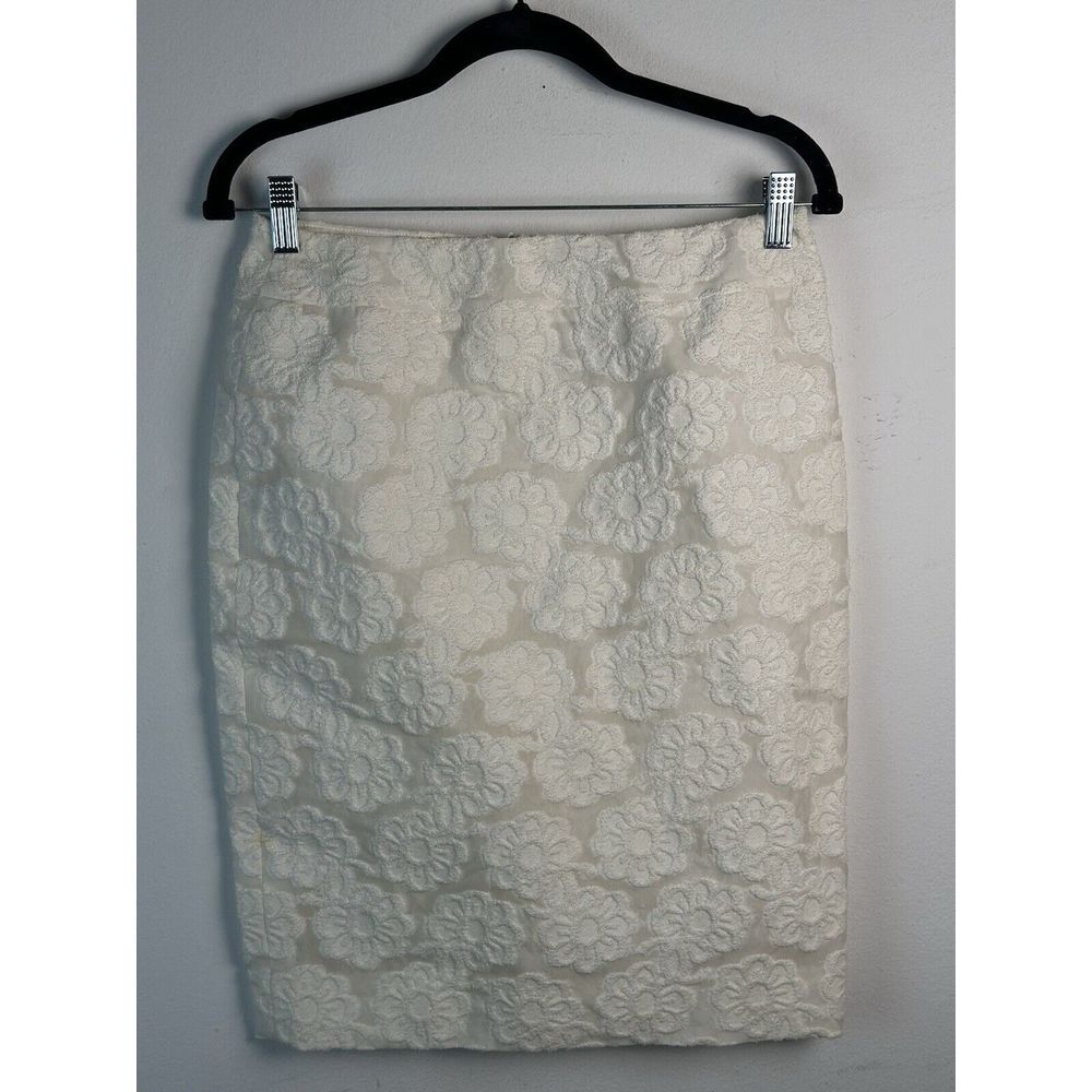CHANEL 09C 2009 NEW‎ CAMELLIA CC LOGO SKIRT Only